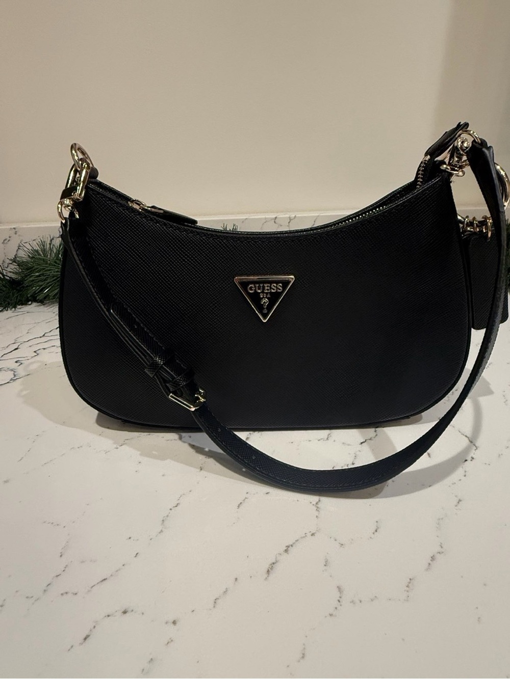 GUESS Black Textured Crescent Shoulder Bag like new !